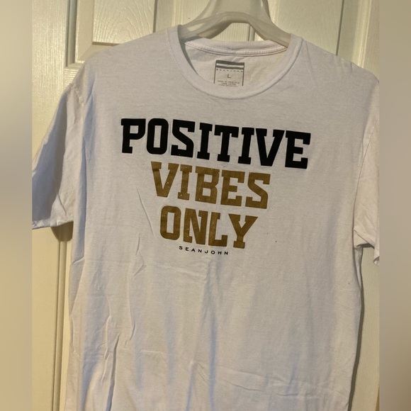 Men’s NWOT Sean John Positive Vibes Only Short Sleeve Tee - Picture 1 of 3